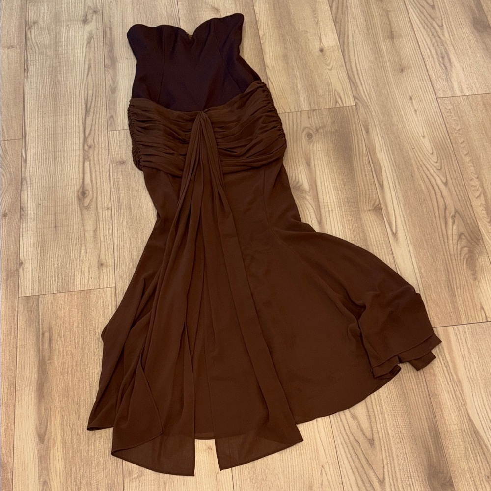 Chic Strapless Brown Dress